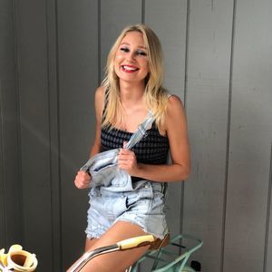 Meet your Posher, Marly